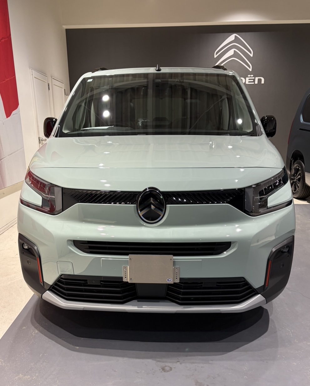 コーティング車両