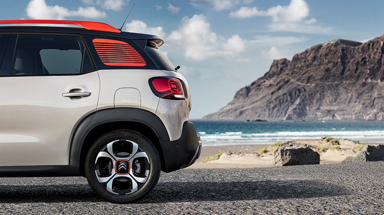 C3　AIRCROSS