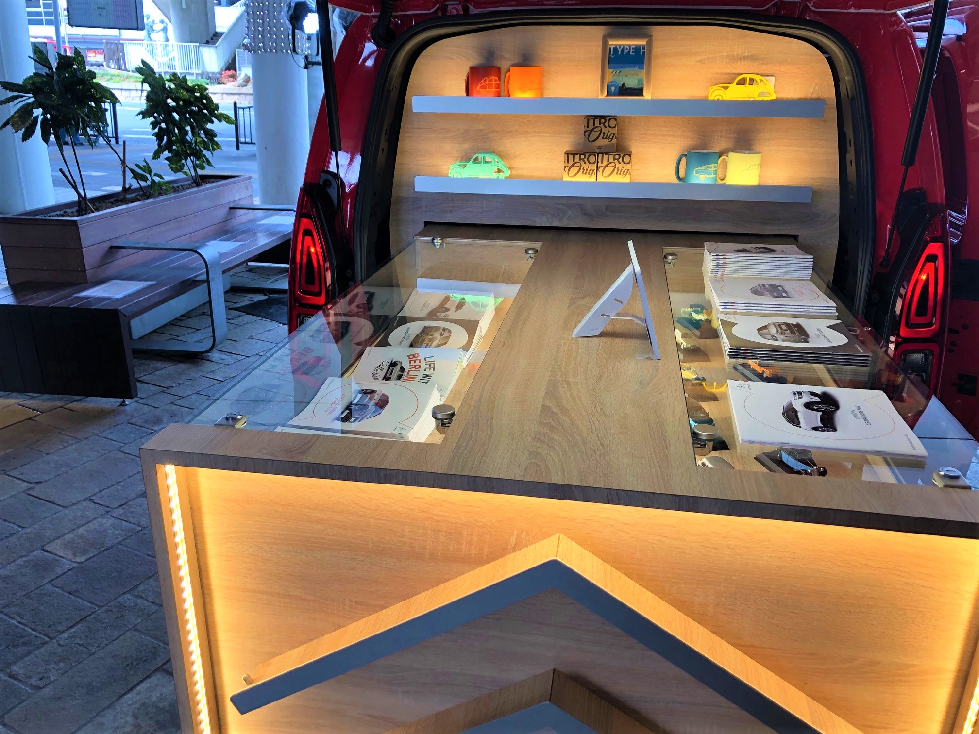 T-SITE展示イベント本日まででございます🚙
