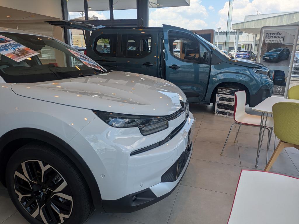 C4 & BERLINGO 特別低金利実施中です💡 💡 