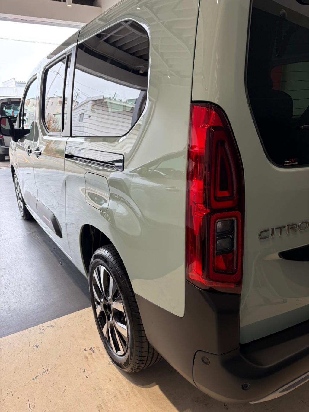 コーティング車両