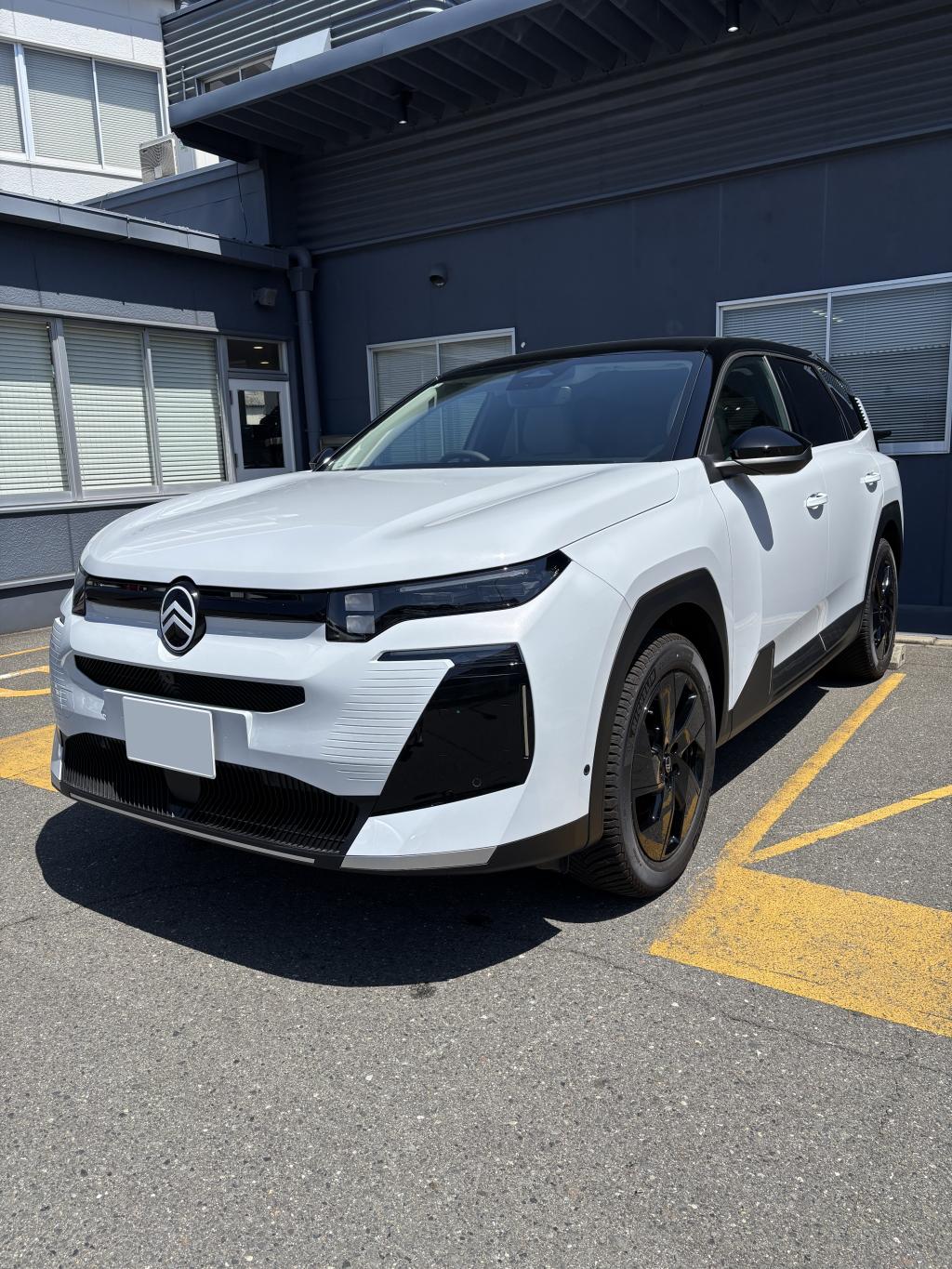 情報解禁！NEW CITROËN C5 AIRCROSS HYBRID✨