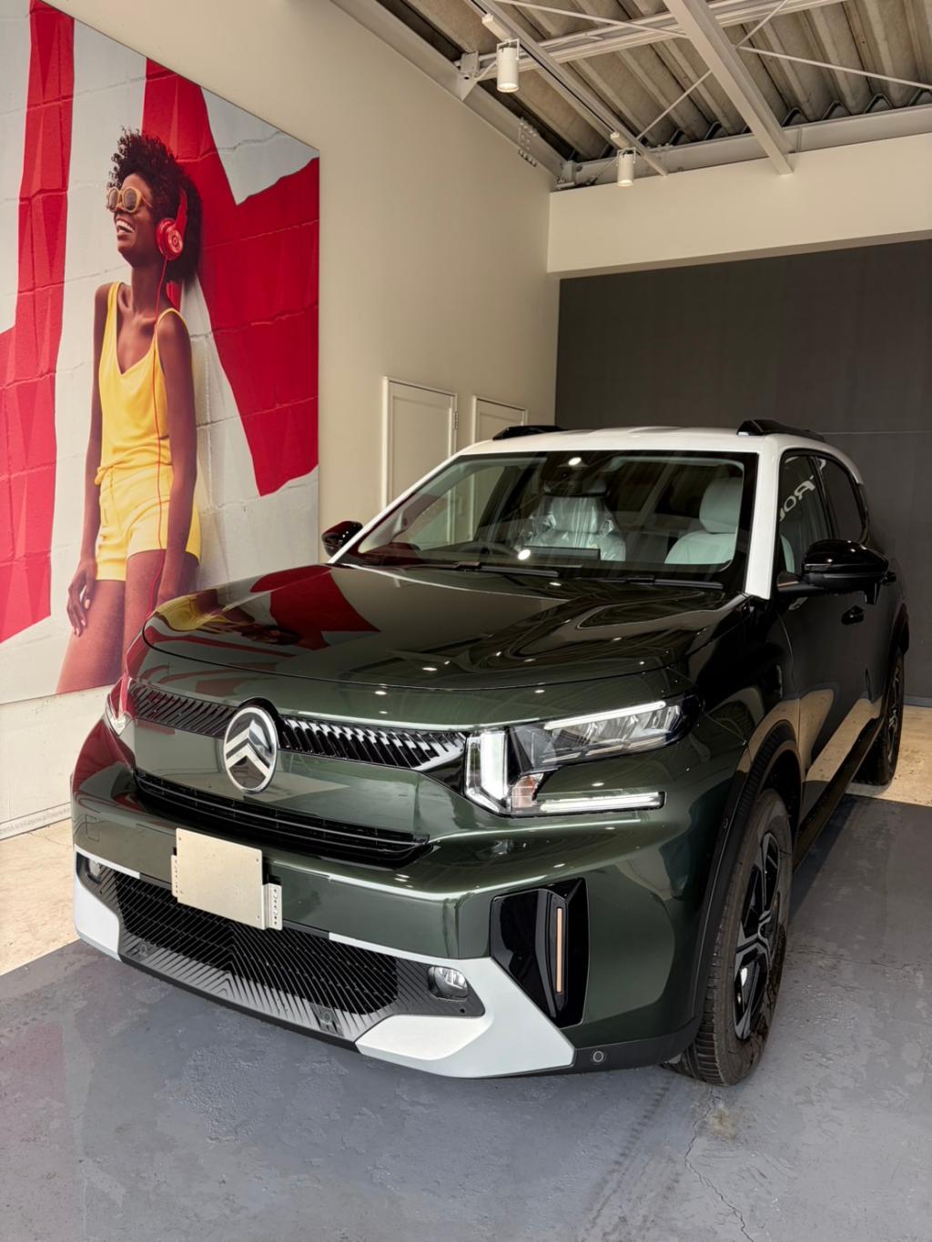 C3AIRCROSS HYBRID 実車が到着いたしました✨️